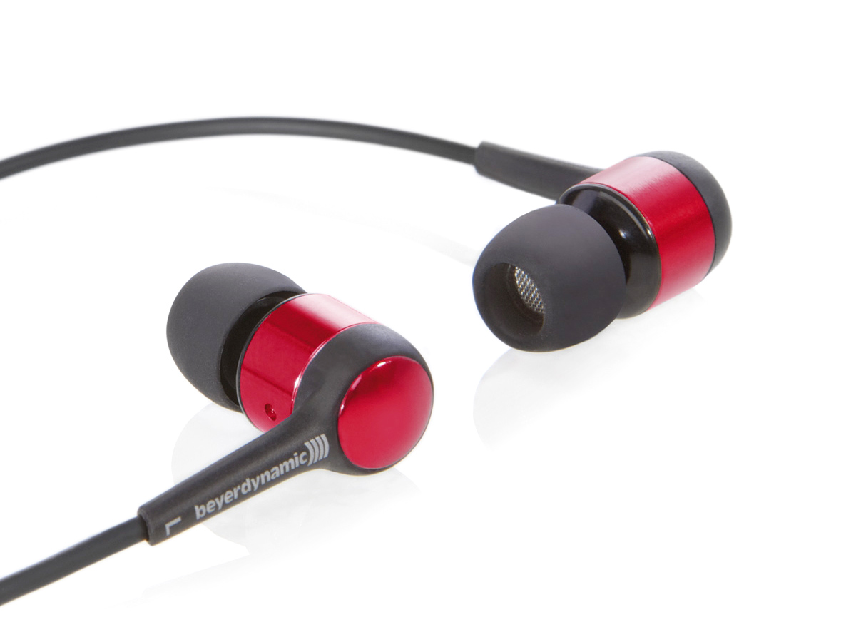 DTX_101_ie_Red_in_ear_Beyerdynamic.jpg