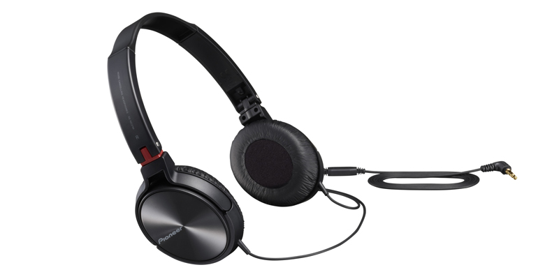 Pioneer SE-NC21M konektor Pioneer_SENC21M.jpg