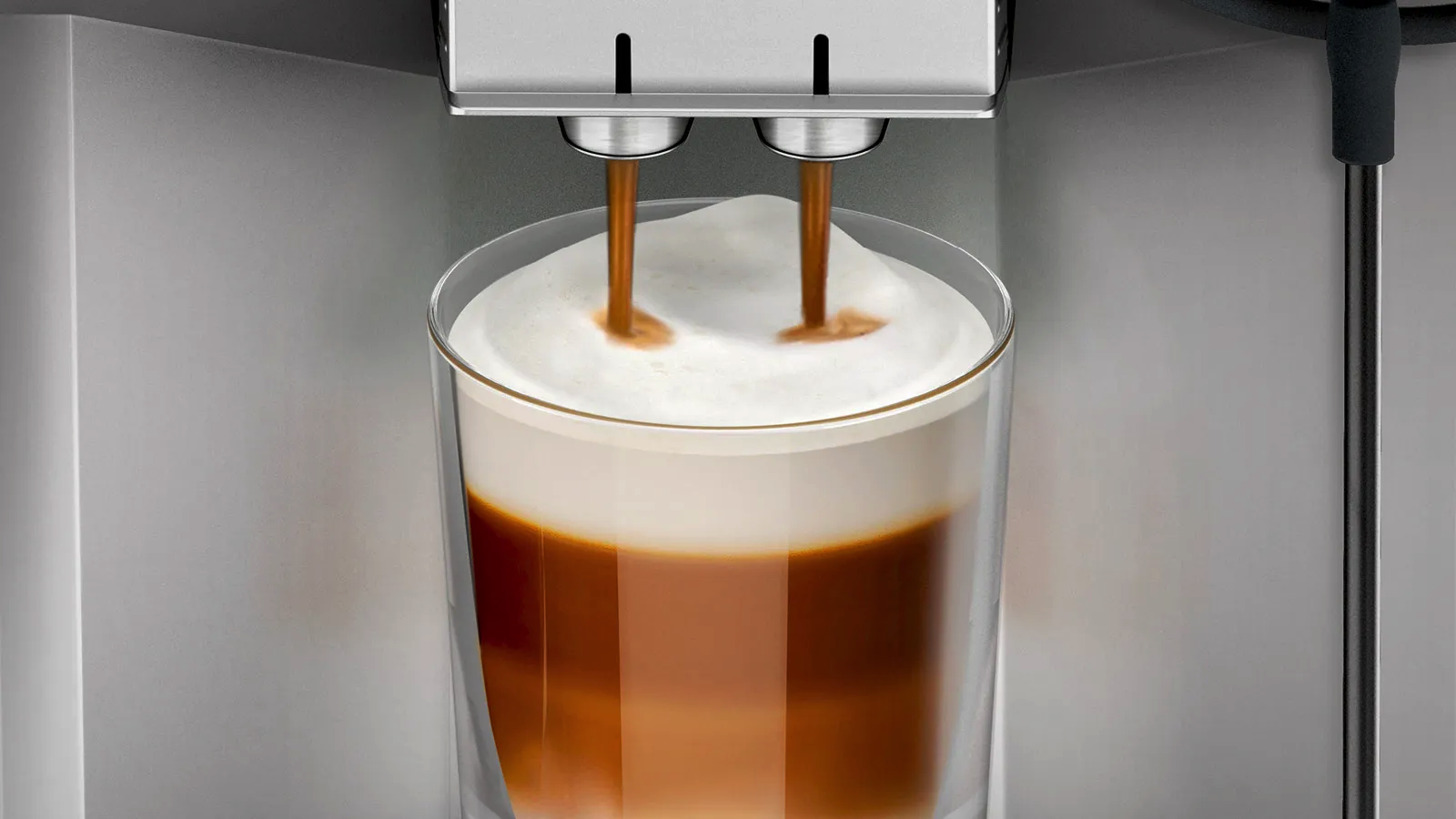 Nápoj na dotek, nebo dva najednou - oneTouch DoubleCup.