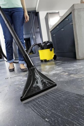 Tepovač koberců Kärcher SE 5.100 (Karcher_SE5100_8.jpg)