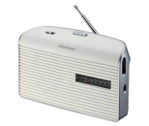 Grundig Music 60 Silver (GRUNDIGMUSIc60silver.png)